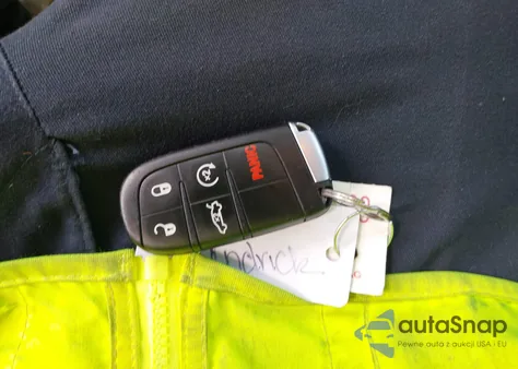 2023 Dodge Charger R/T z USA, uszkodzony, nr VIN 2C3CDXCT1PH604246